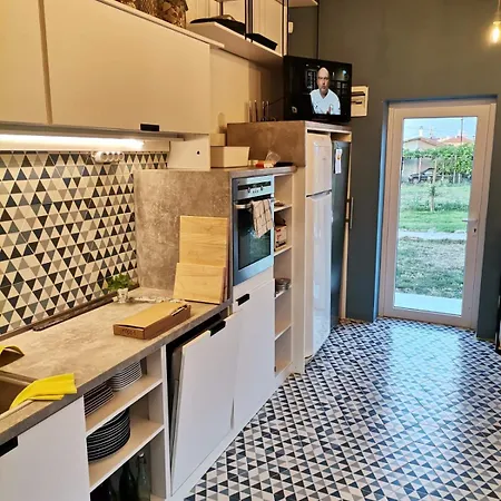 улица лазурна