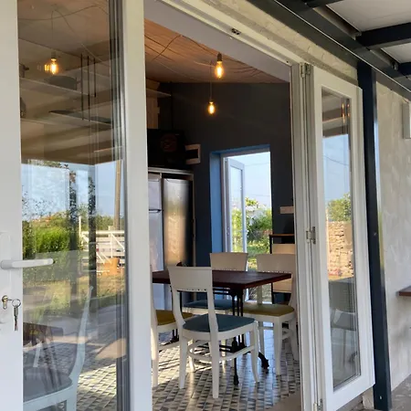 Pensiune улица лазурна Tiulenovo