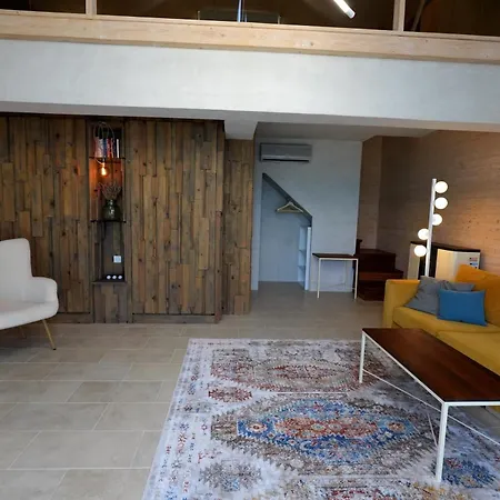 Pensiune улица лазурна Tiulenovo